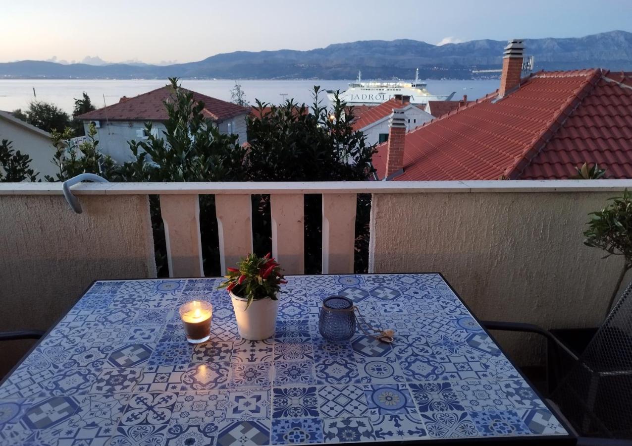 Apartman Mediterraneo Supetar Extérieur photo