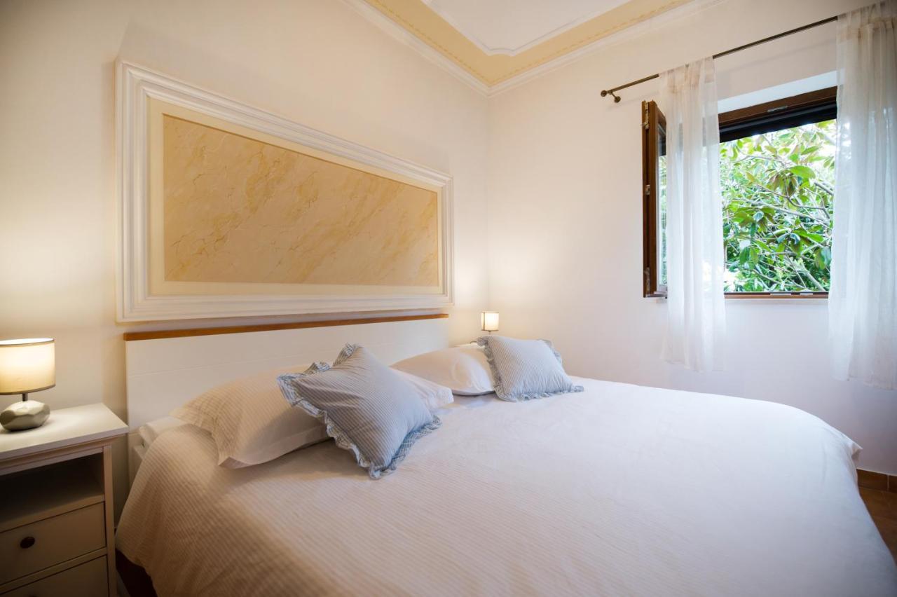 Apartman Mediterraneo Supetar Extérieur photo
